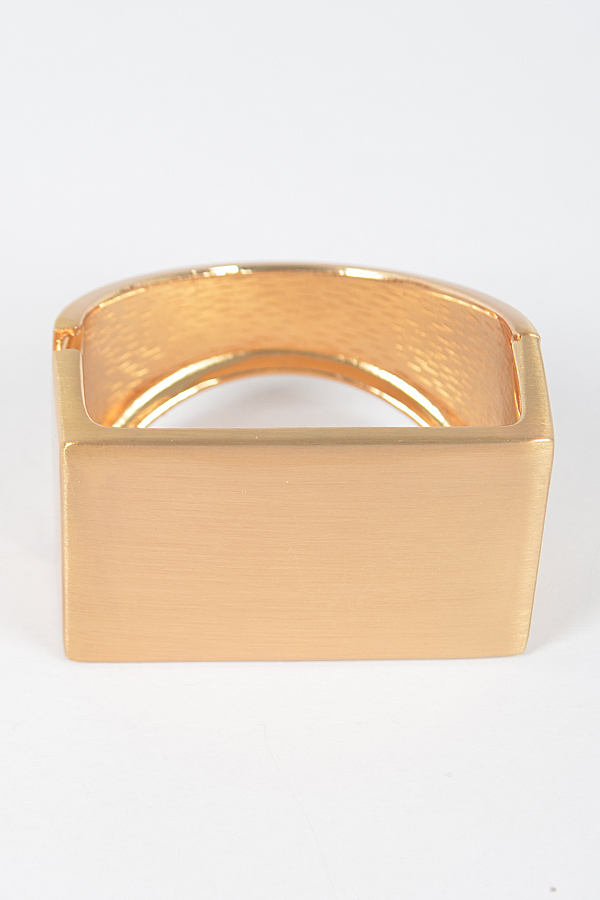 AMBR2115 GOLD Metal Spring Hinge Cuff Bracelet Bracelets