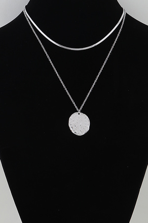 Double Hammered Pendant Chain Necklace