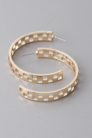 Checkerboard Cut Hoop Earring