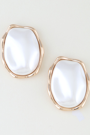 Luxury Hammered Stud Earrings