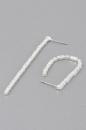 Rhinestone Pearl Drop Earrings