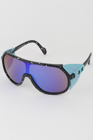 Multicolor Bulky Sunglasses