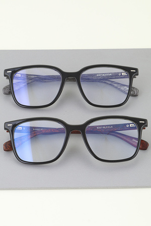Two Toned Engraved Wayfarer Optical Glasses