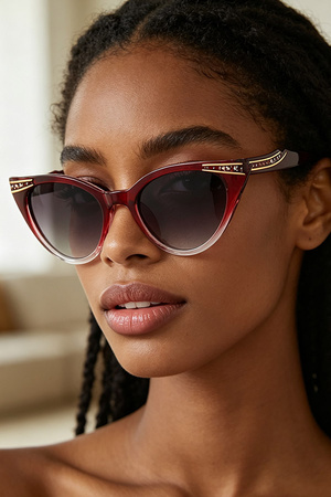 Luxury Rhinestone Wave Cateye Sunglasses