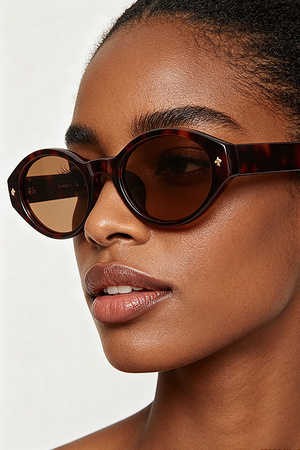 Star Bedazzled Round Sunglasses