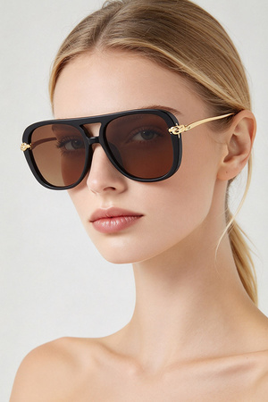 Flat-Top Aviator Sunglasses With Gold Metal Wire Temples