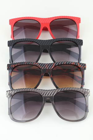 Top Ribbed Wayfarer Sunglasses