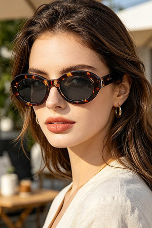 Tortoise Retro Round Sunglasses