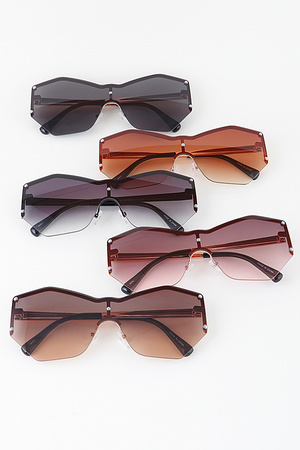 "GlamGoggles" - The Exclusive Sunglasses