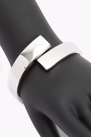Metal Hindge Cuff