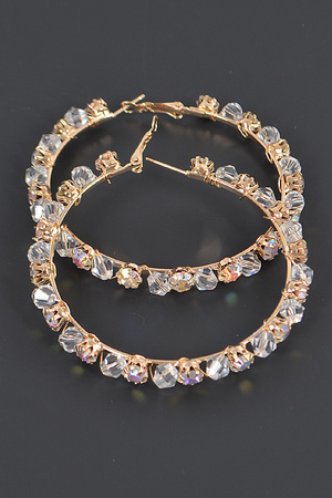 Middle Size Hoop Earrings.