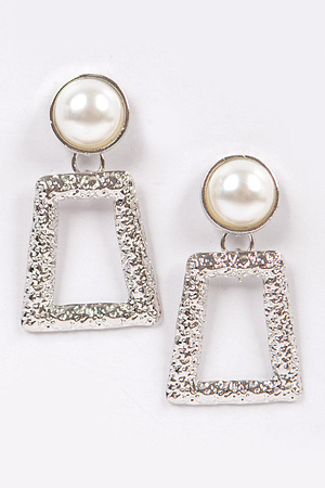 Rectangle Earring W/Pearl