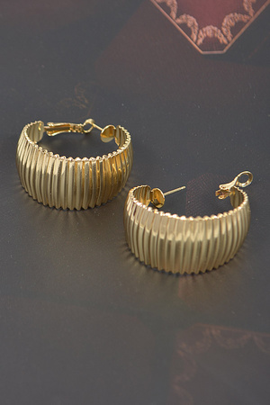 Wide Metal Hoop Earring