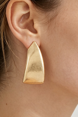 Curved Angular Stud Earrings