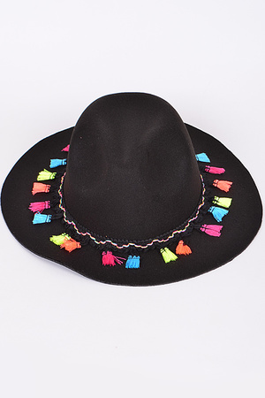 Plain Hat With Small Neon Tassel Details