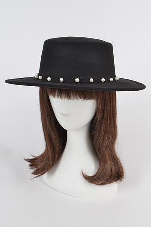 Faux Wool Hat With pearl.