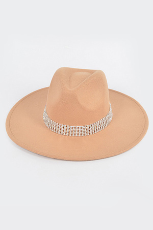 Faux Wool Hat W/Rhinestone.