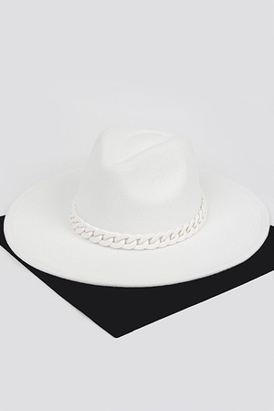 Faux Wool Wide Brim Fedora Hat W/Acrylic Chain