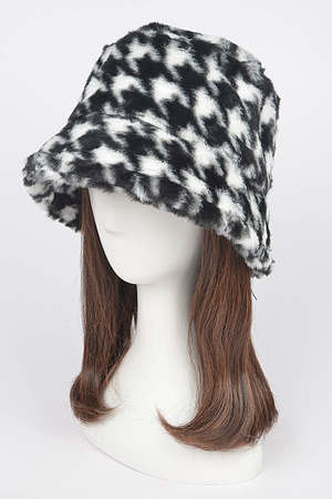 Faux Fur Trimed Bucket Hat