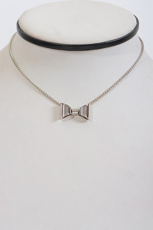 Thin Multi Layer Ribbon Emblem Choker Necklace