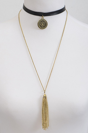 Daily Choker Necklace with Chain Tassel Detail