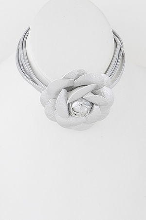 Shiny Silver Rose Choker Necklace