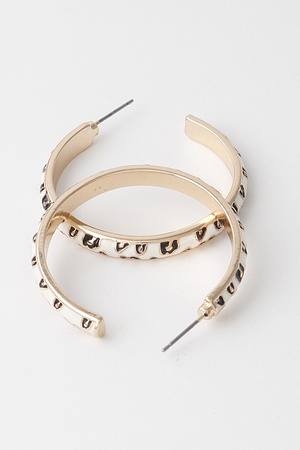 Thin Leopard Print Hoop Earrings
