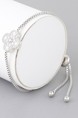 Bejeweled Clover Box Chain Bracelet