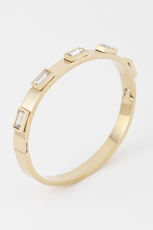 Multi Crystal Clasp Bracelet