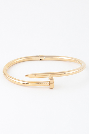 Curved Nail Wrap Bracelet