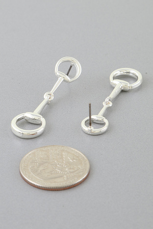 Toggle Chain Drop Earrings