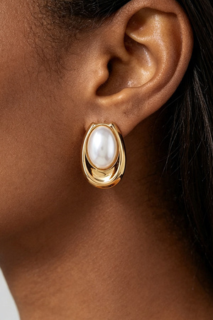 Multi Polished Ripple Pearl Stone Earrings