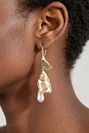 Hammered Leaf Pearl Stone Drop Earrings