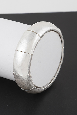 Roly Poly Shell Bracelet