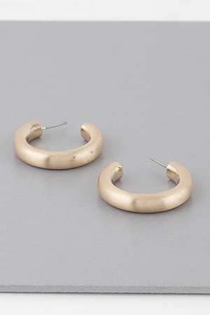 Minimal Dusted Hoop Earrings
