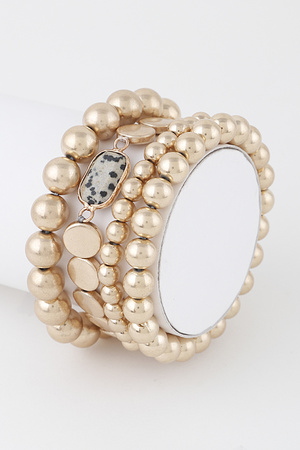 Stone Pendant Beaded Bracelet