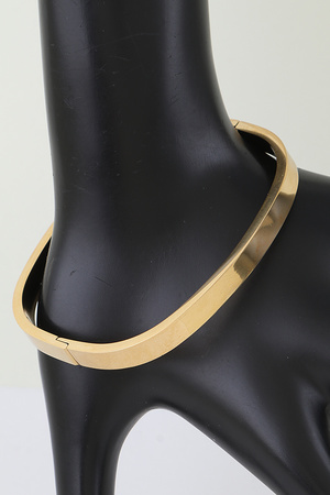 Minimalist Square Profile Bangle