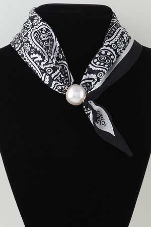 Antique Pearl Stone Toggle Scarf Necklace