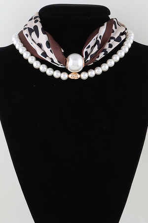 Double Fabric Stone Beaded Choker Necklace