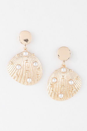 Pearled Clam Shell Earrings