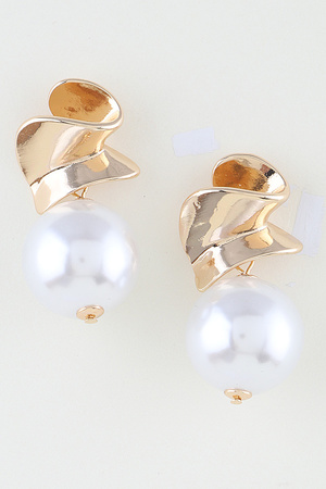 Modern Polished Wrap Pearl Stone Earrings