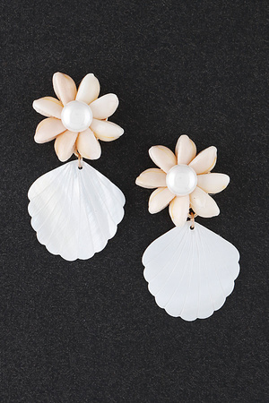 Flower Clam Shell Earrings