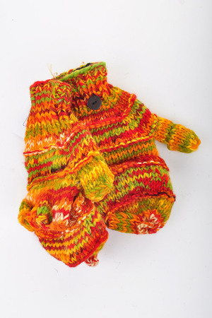 Knitted gloves-or01
