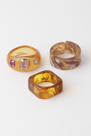 Amber Resin Ring Set