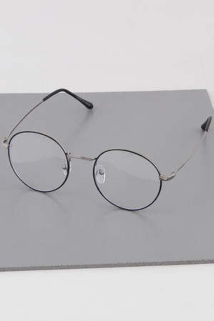 Simple Rounded Glasses