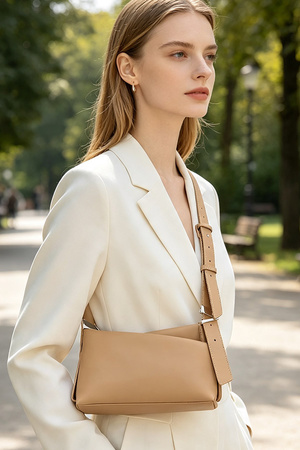 Minimal Baguette Bag Set With Detachable Accessories