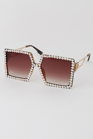 Oversized Jewel Lined Square Sunglasses
