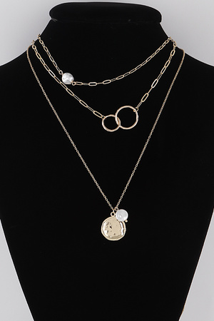 Multi OO Pendant Necklace