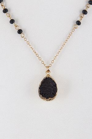 Charming Stone Pendant Necklace 7HCB8