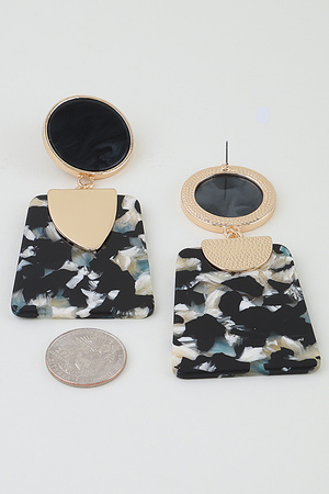 Retro Flake Frame Fashion Earrings